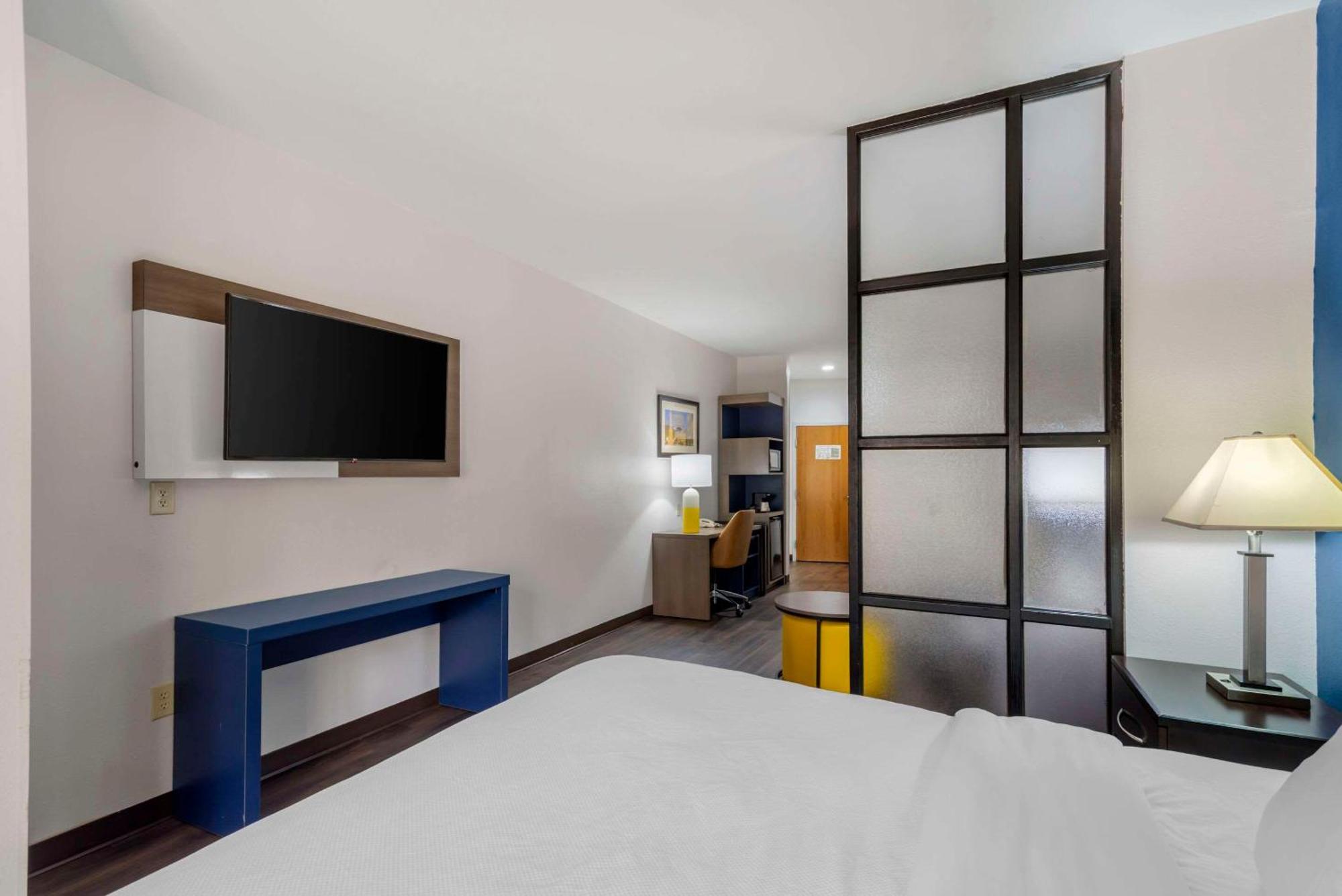 Comfort Suites Macon Exterior foto